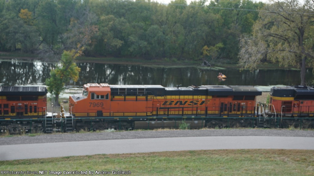 BNSF 7969